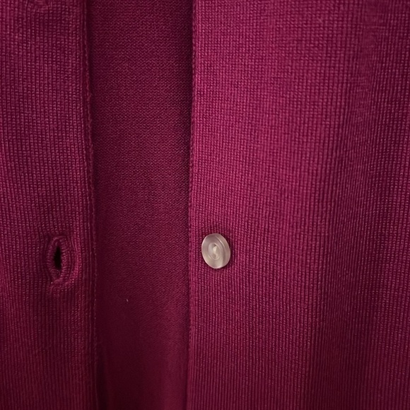 Lands end cardigan size m color burnt Burgundy looks new!!! - Picture 2 of 6
